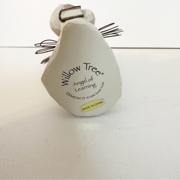 Willow Tree Angel of Learning Angel Figurine - Picture 3 of 8